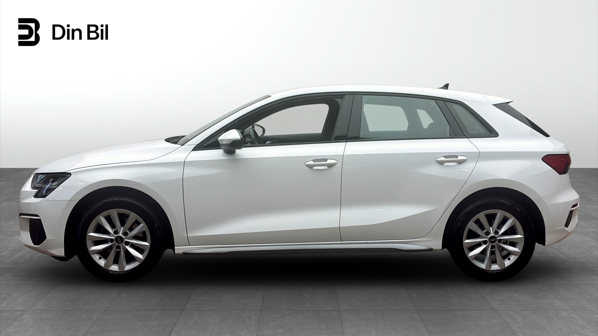 Audi A3 HTK77F
