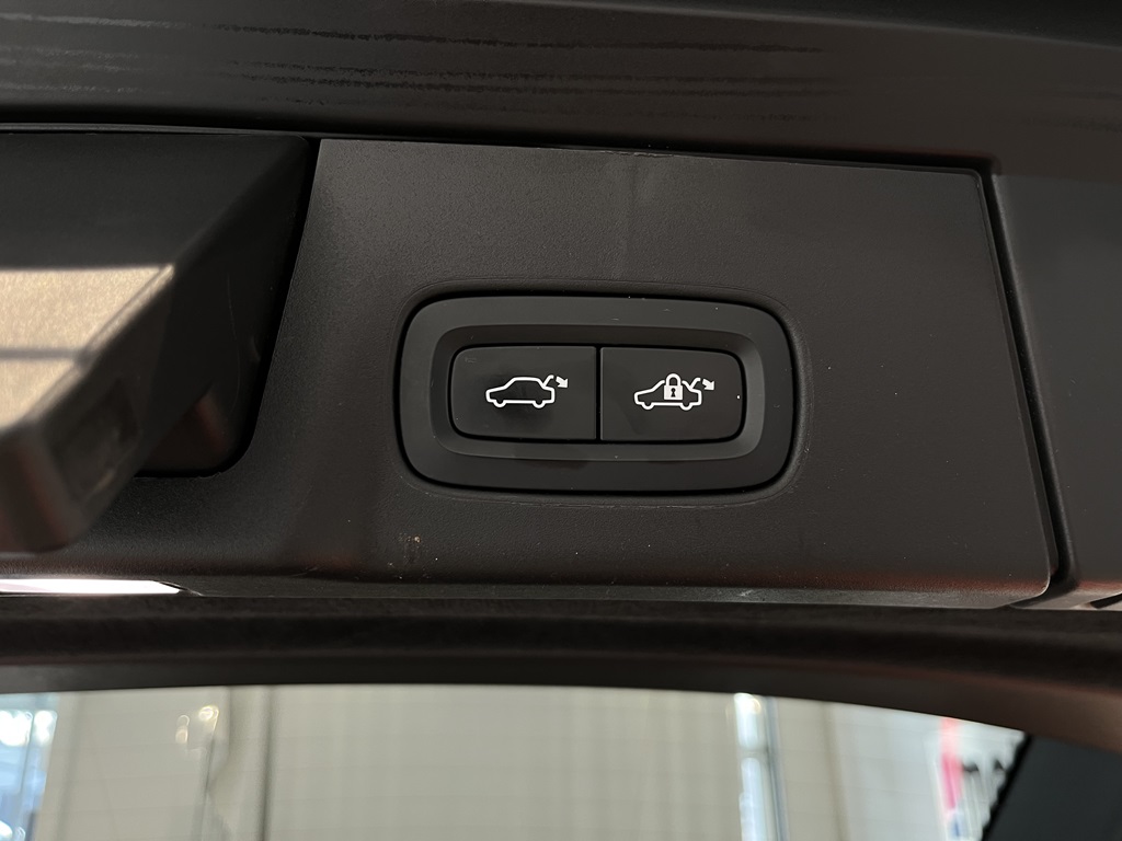 Volvo V90 HUJ67P