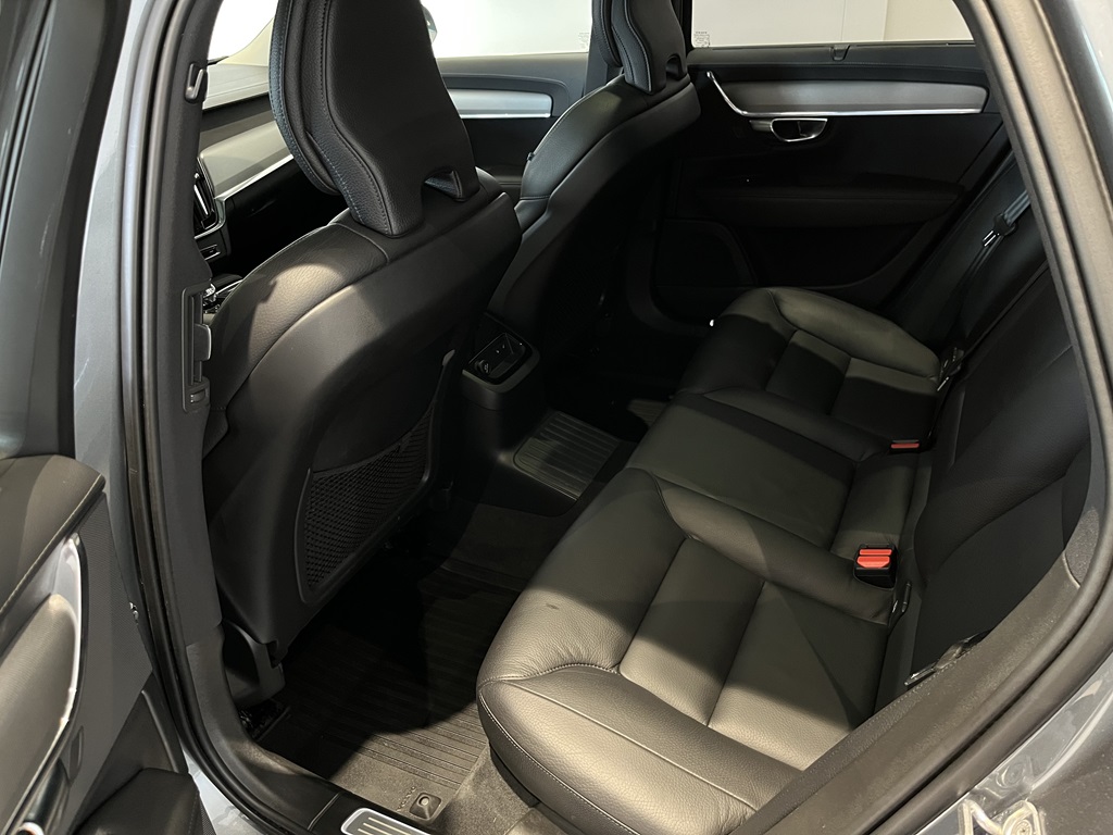 Volvo V90 HUJ67P