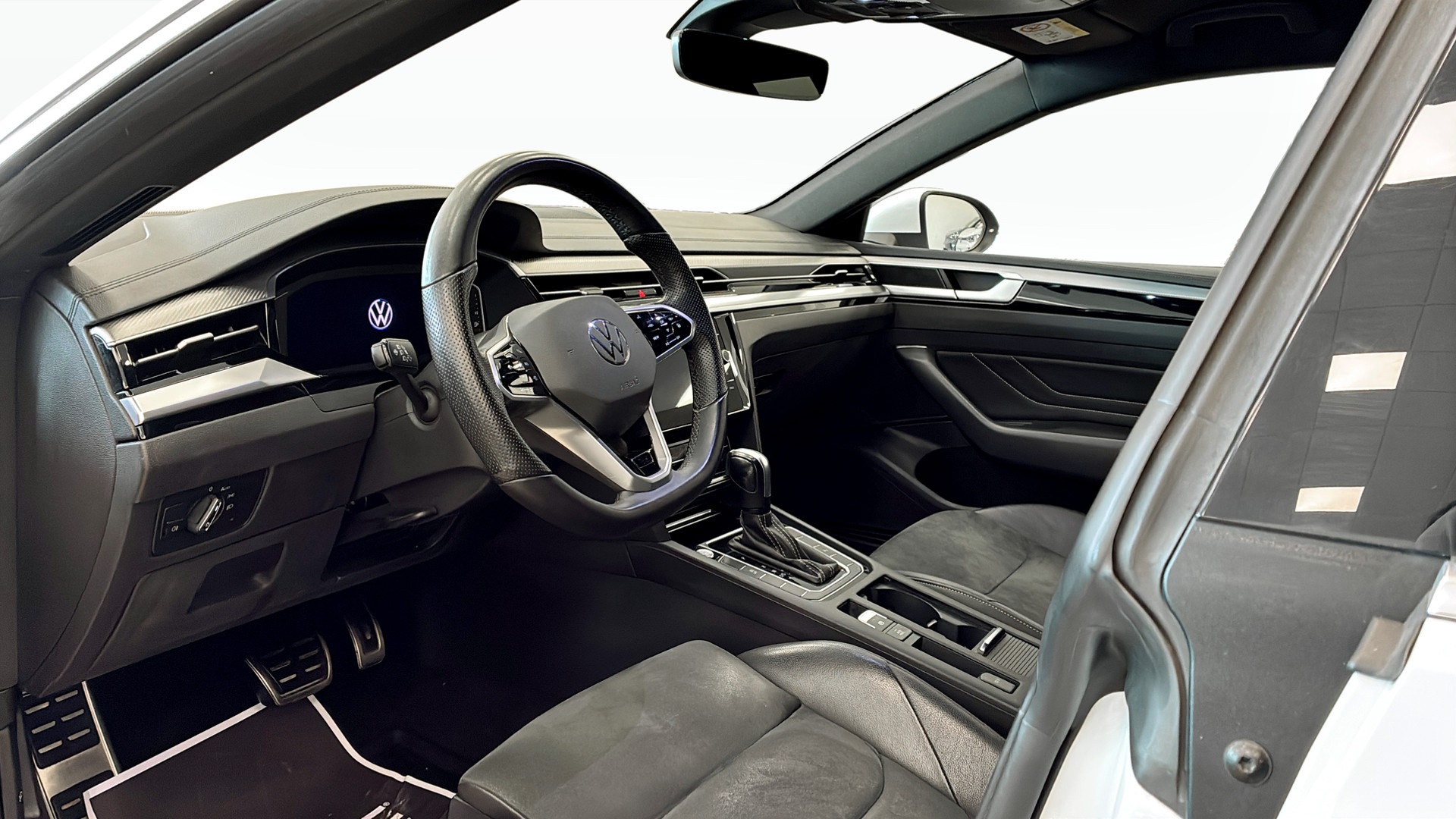 Volkswagen Arteon HUJ77P