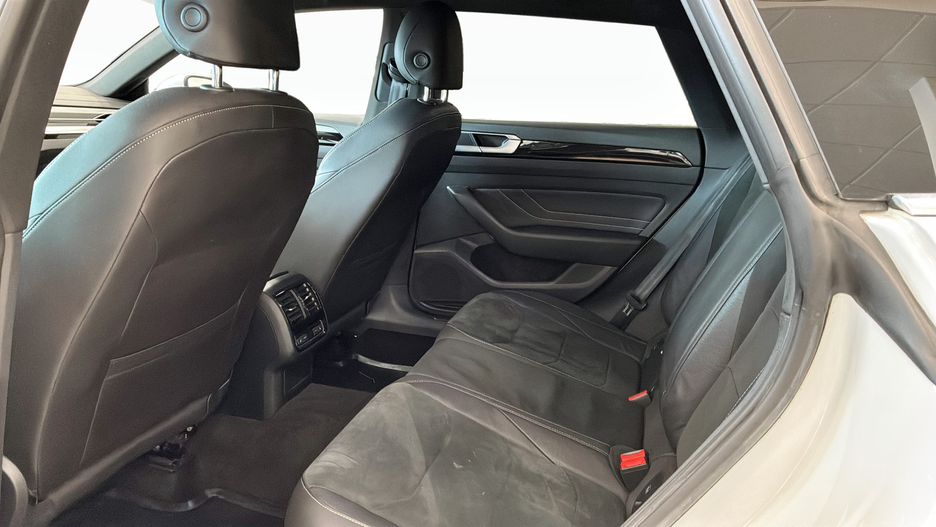 Volkswagen Arteon HUJ77P