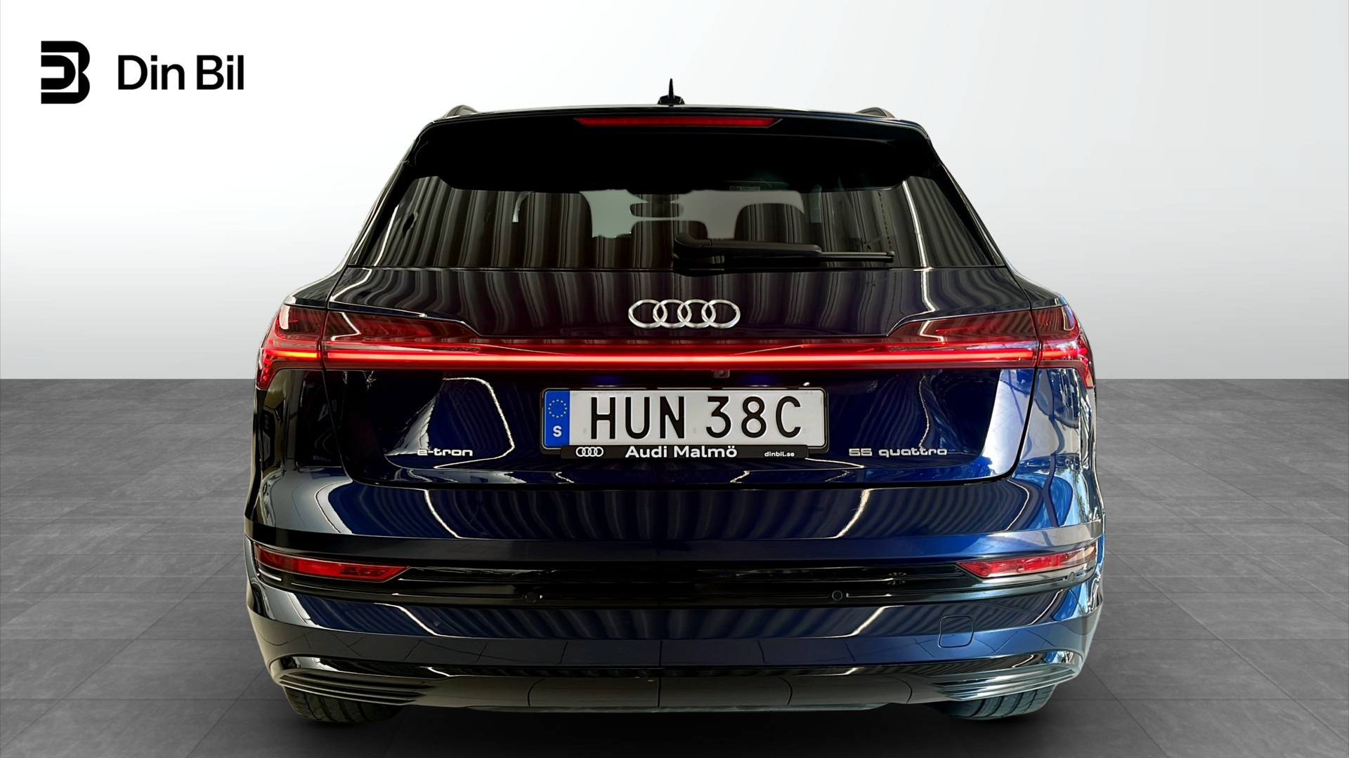 Audi e-tron HUN38C