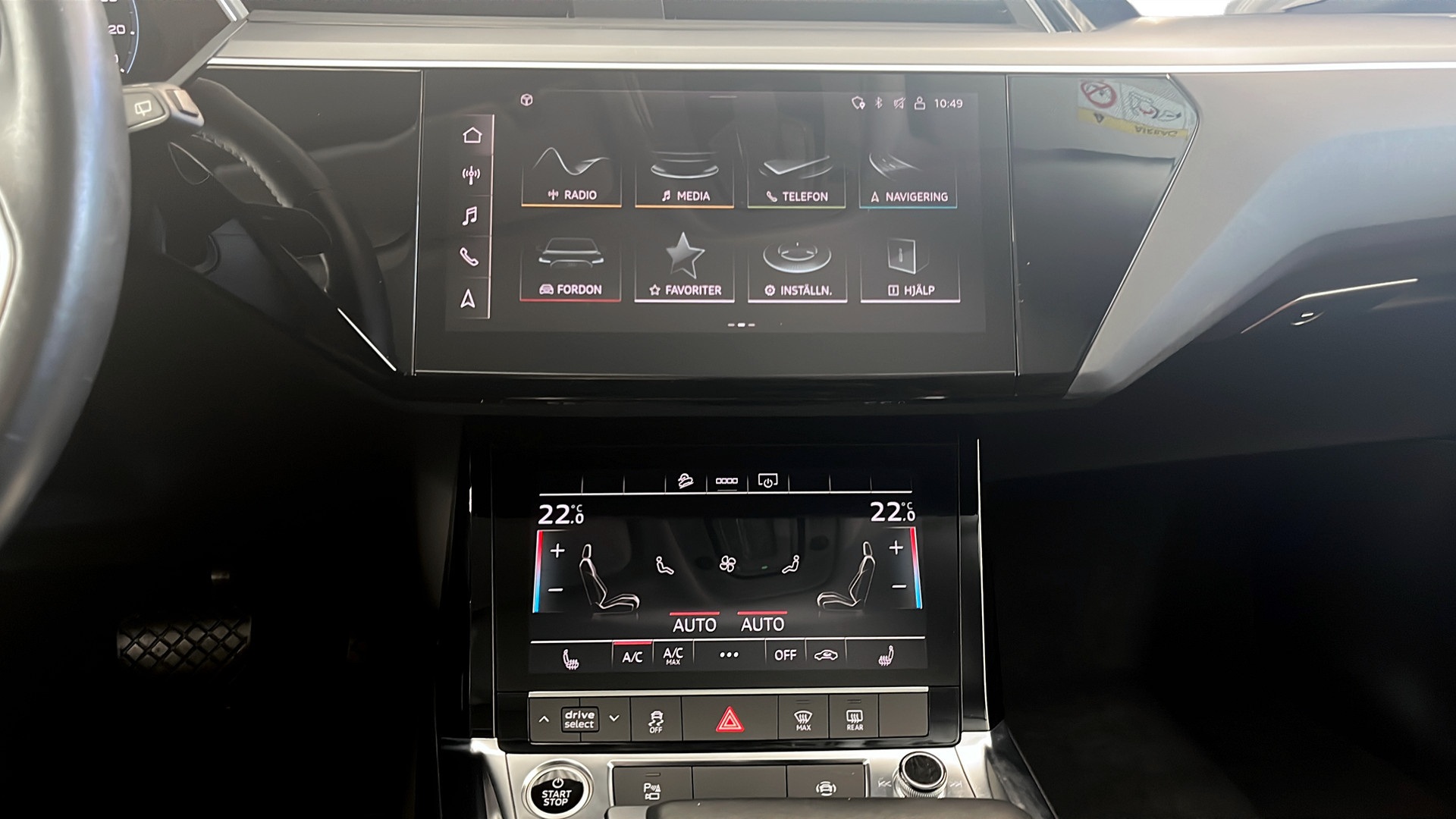 Audi e-tron HUN38C