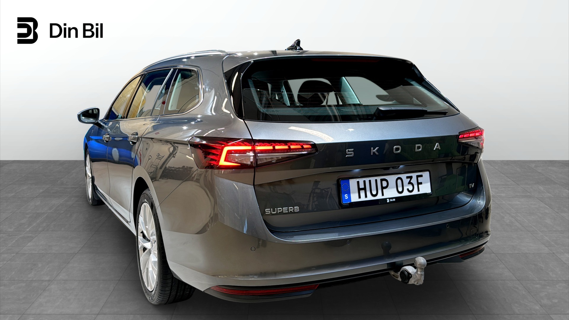 Skoda Superb Combi HUP03F