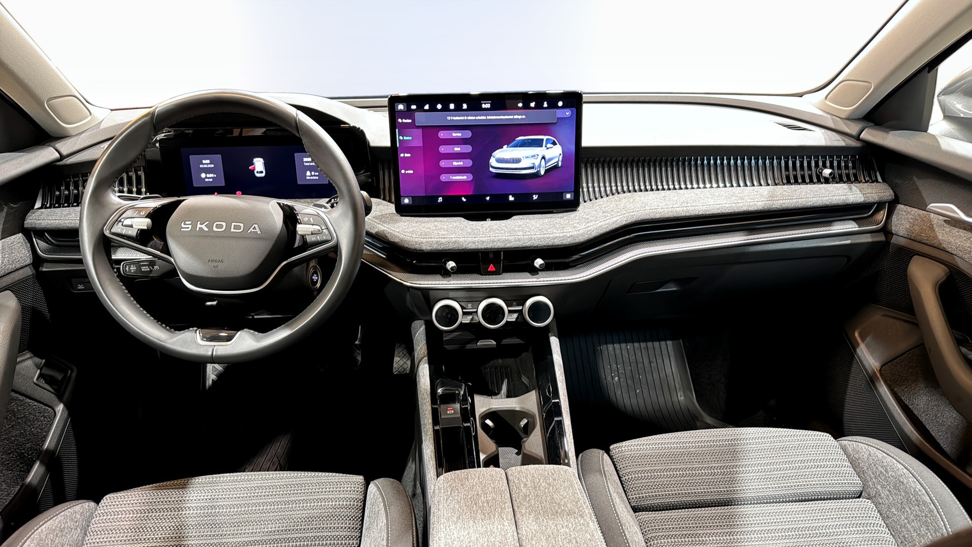 Skoda Superb Combi HUP03F