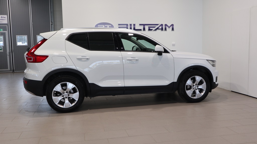 Volvo XC40 HUT98N