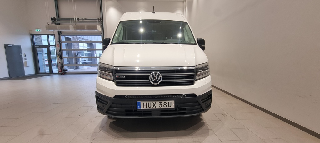 Volkswagen Crafter Skåp kort hjulbas HUX38U