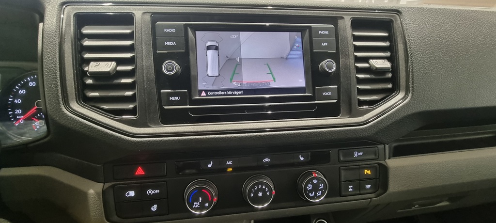 Volkswagen Crafter Skåp kort hjulbas HUX38U