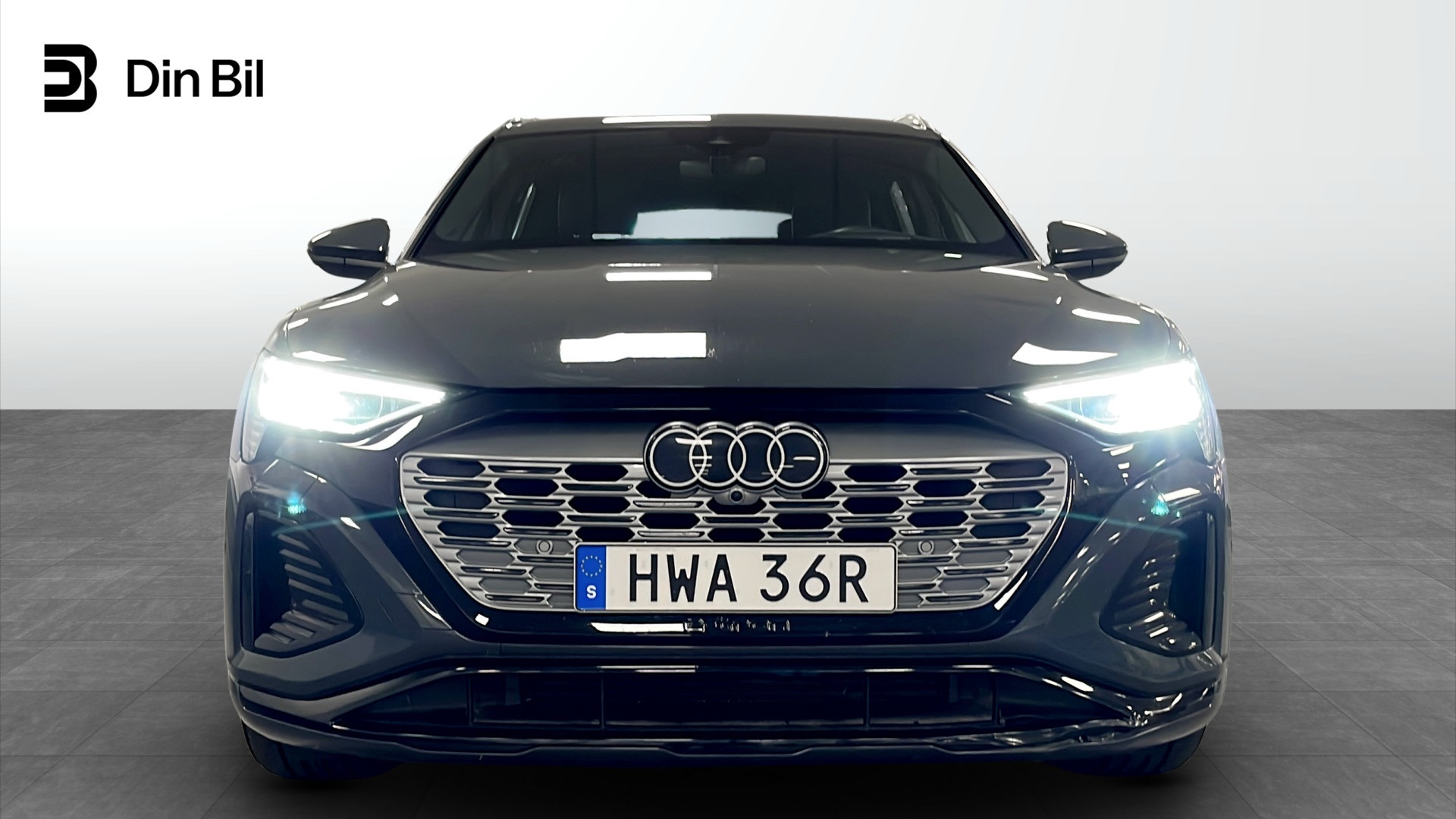 Audi Q8 e-tron HWA36R