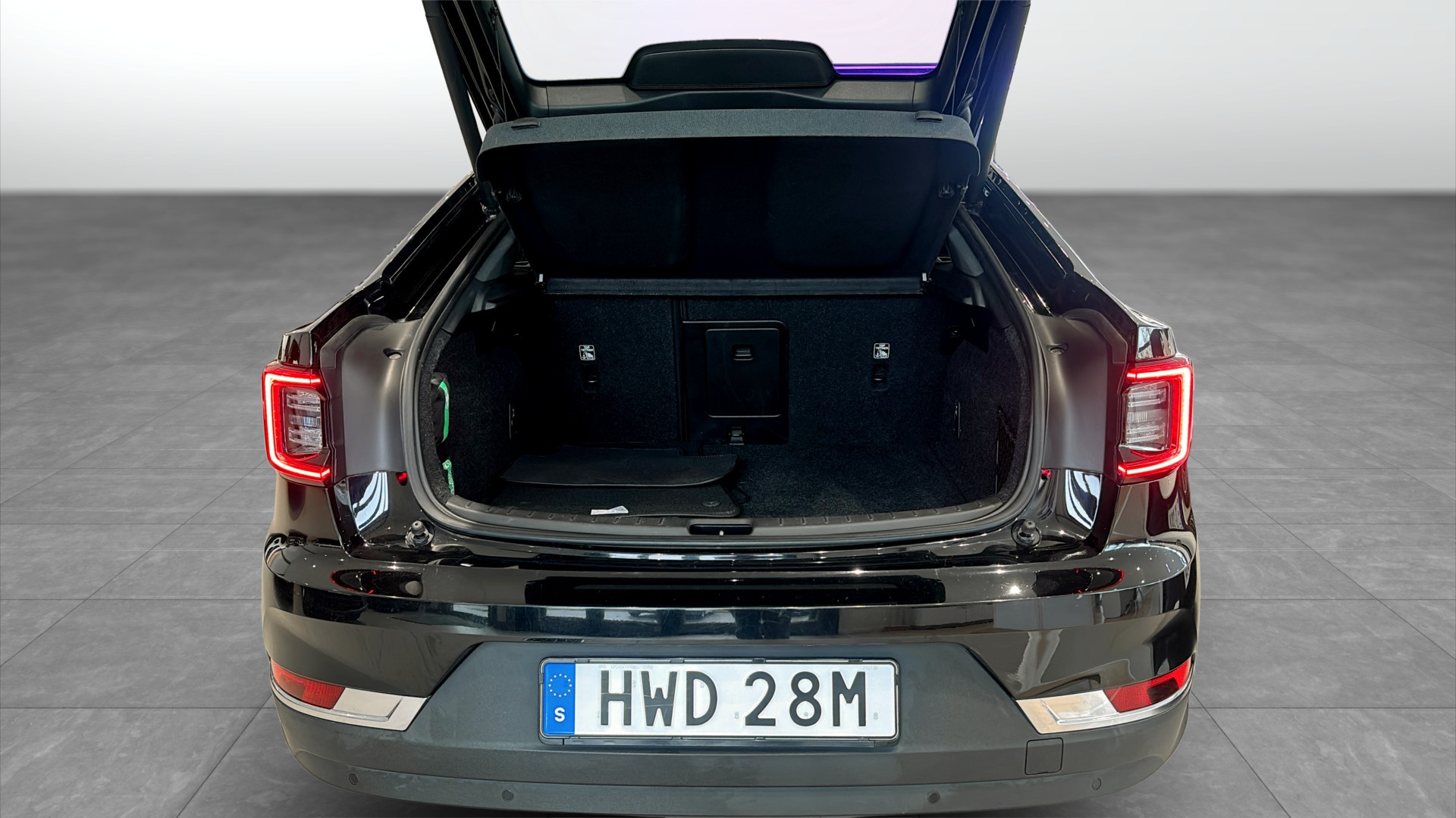 Polestar 2 HWD28M