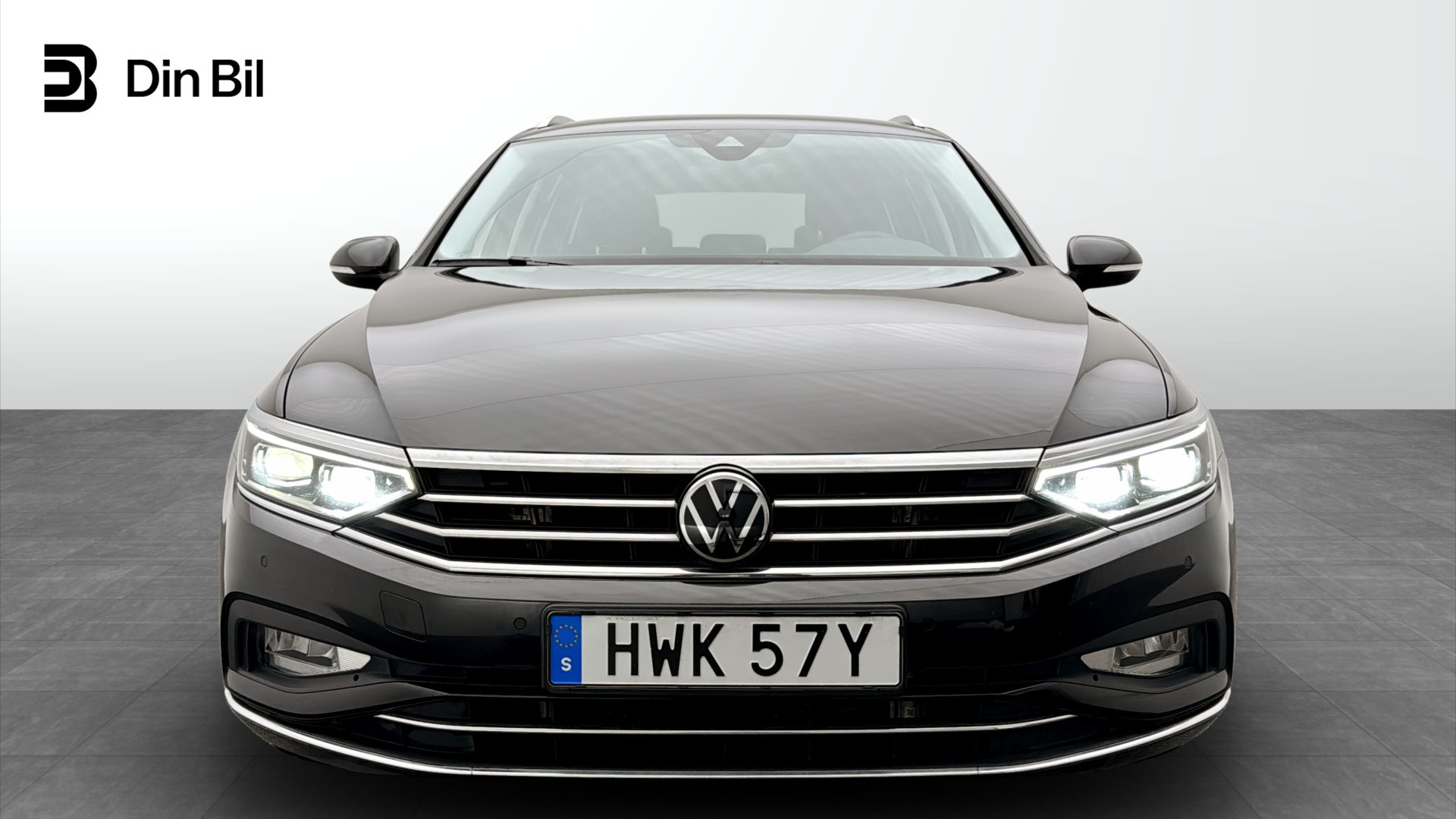 Volkswagen Passat HWK57Y
