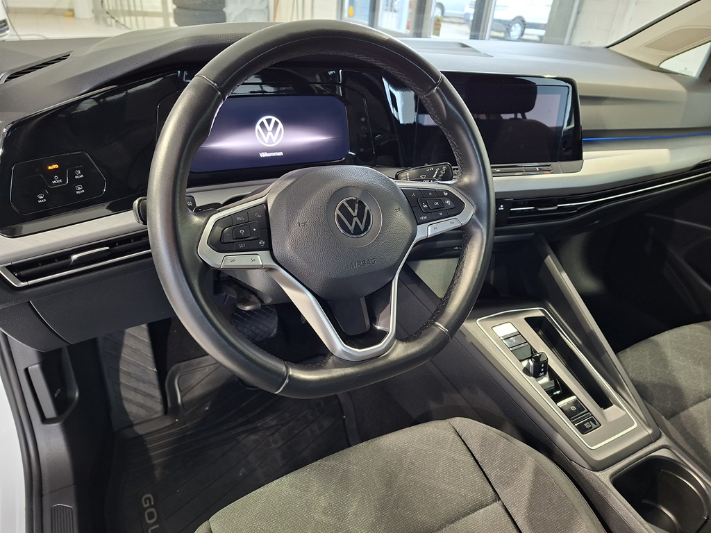 Volkswagen Golf HWM07Z