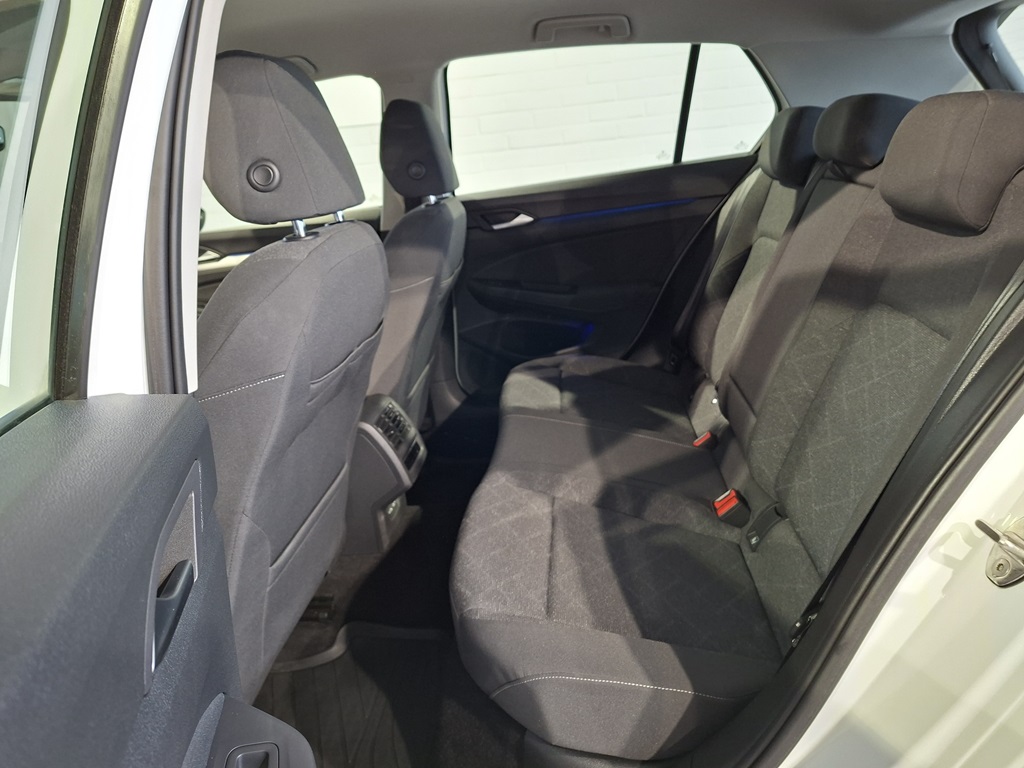 Volkswagen Golf HWM07Z