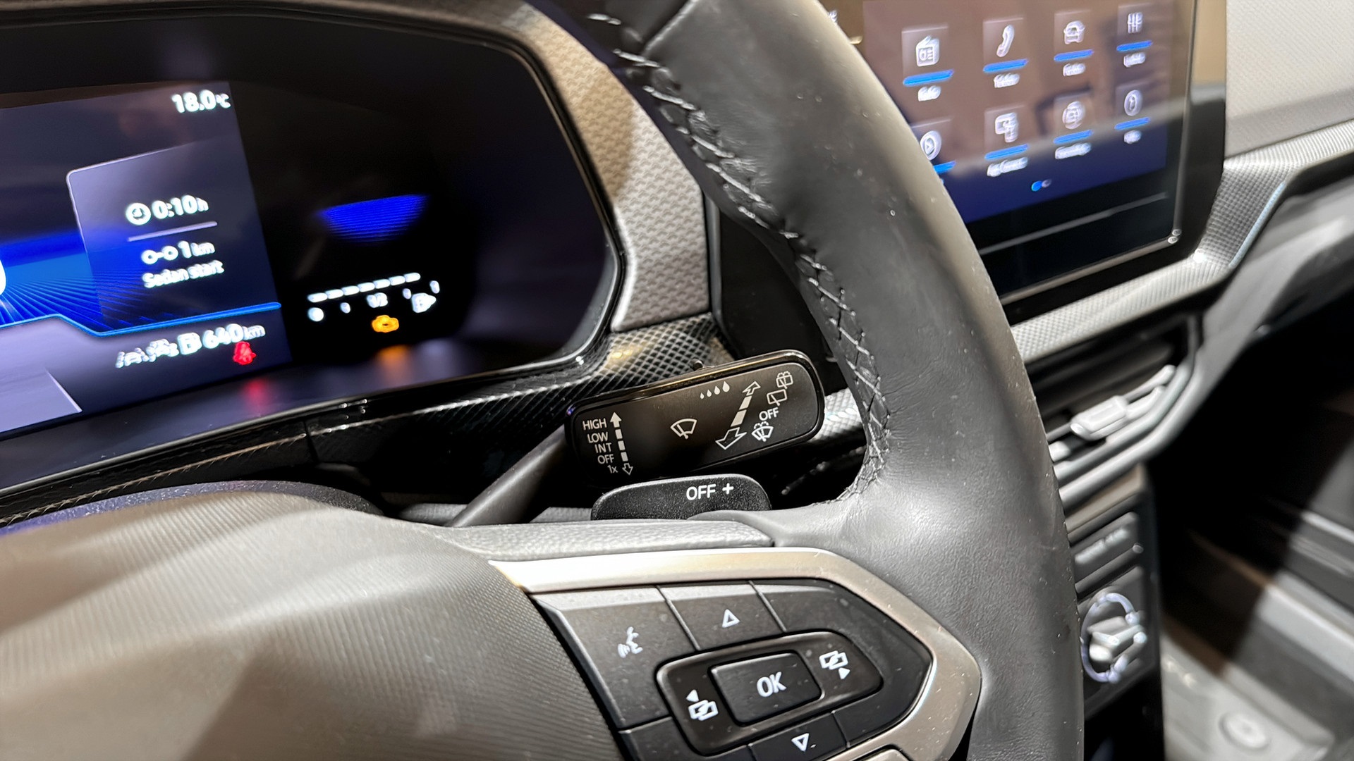 Volkswagen T-Cross HXF78Z