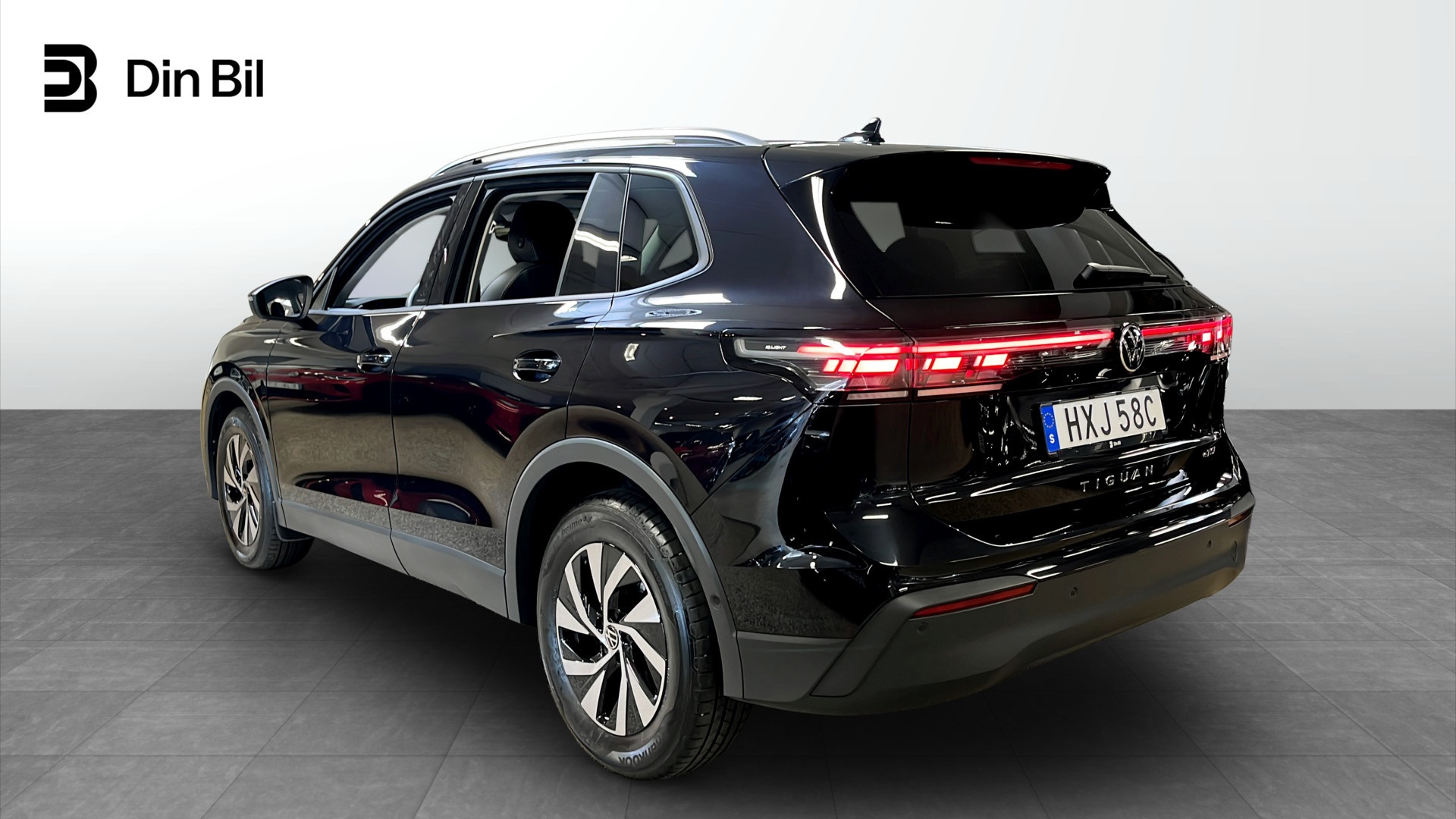 Volkswagen Tiguan HXJ58C