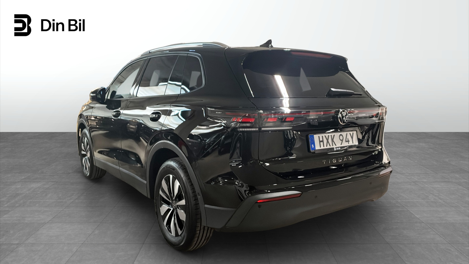 Volkswagen Tiguan HXK94Y