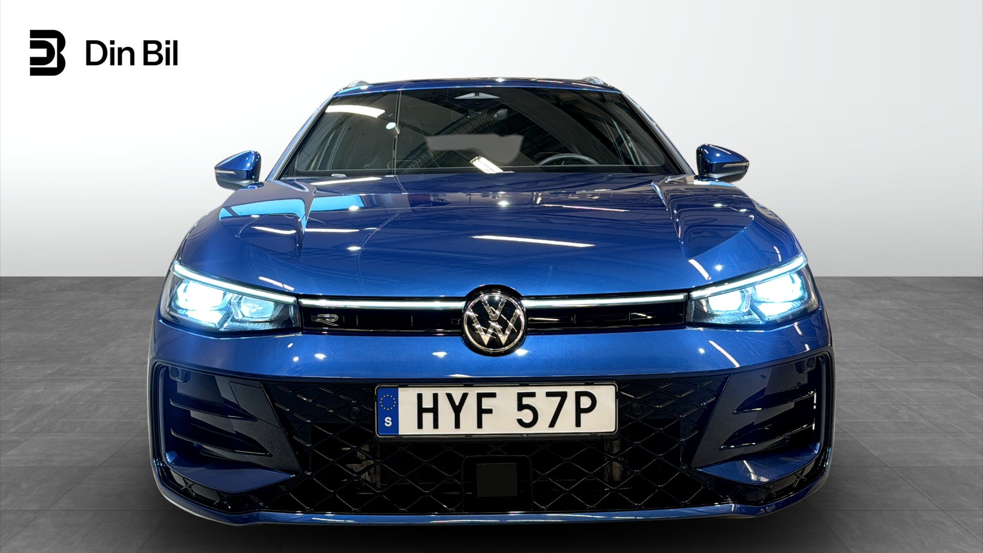 Volkswagen Passat HYF57P