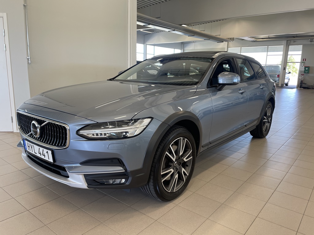 Volvo V90 Cross Country HYL441