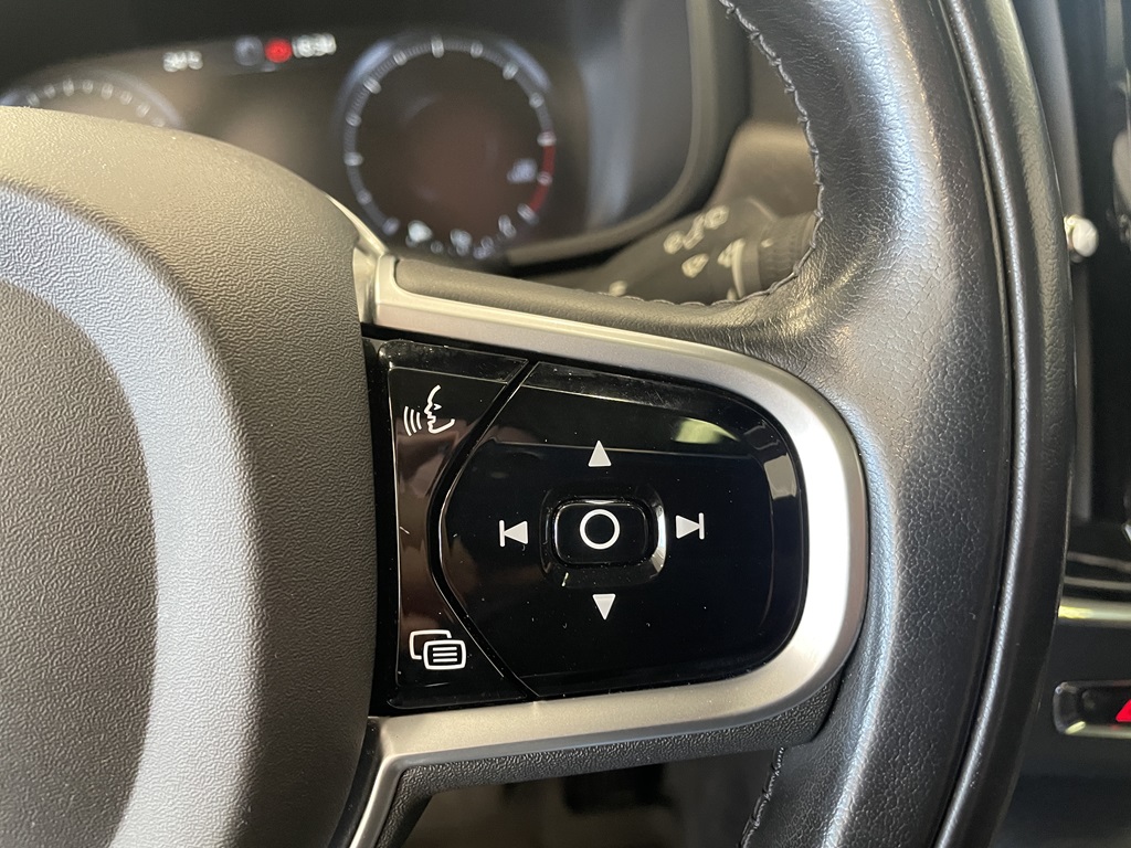 Volvo V90 Cross Country HYL441