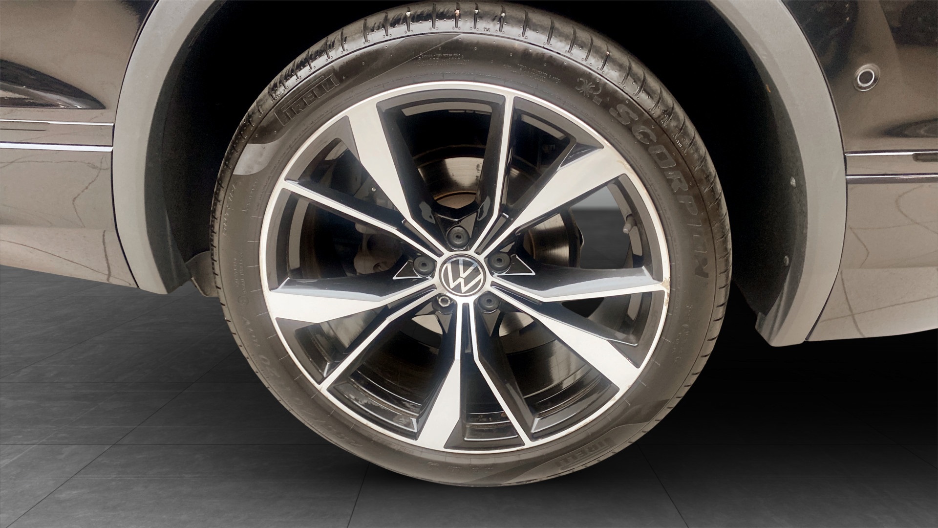 Volkswagen Tiguan Allspace HYN78C