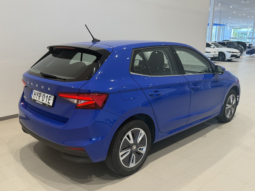 Skoda Fabia HYR01E