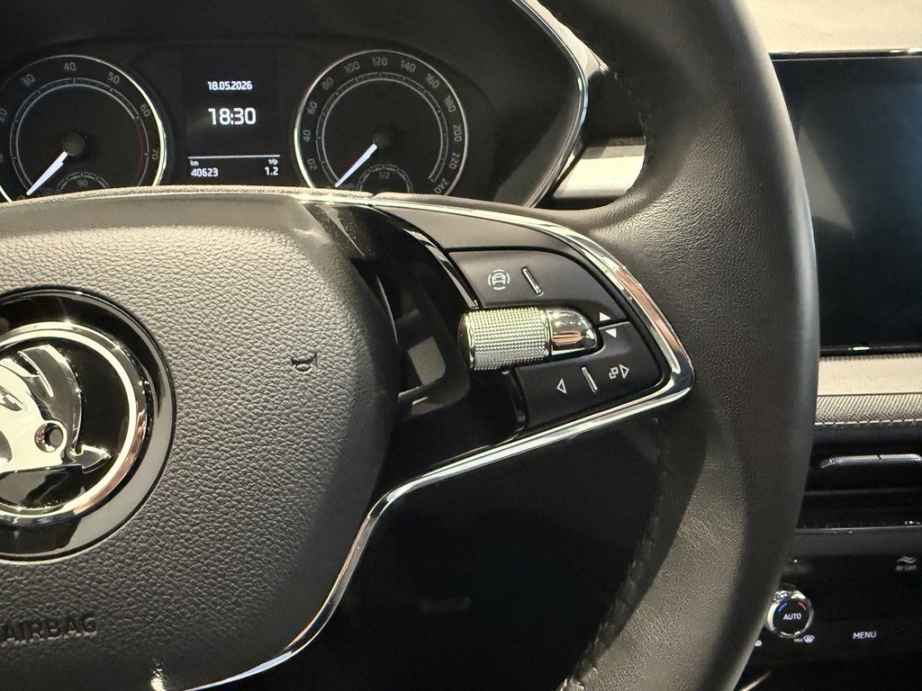 Skoda Fabia HYR01E