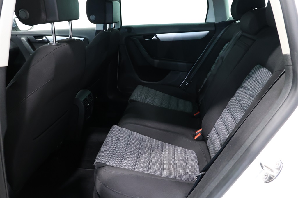 Volkswagen Passat Sportscombi HZB181