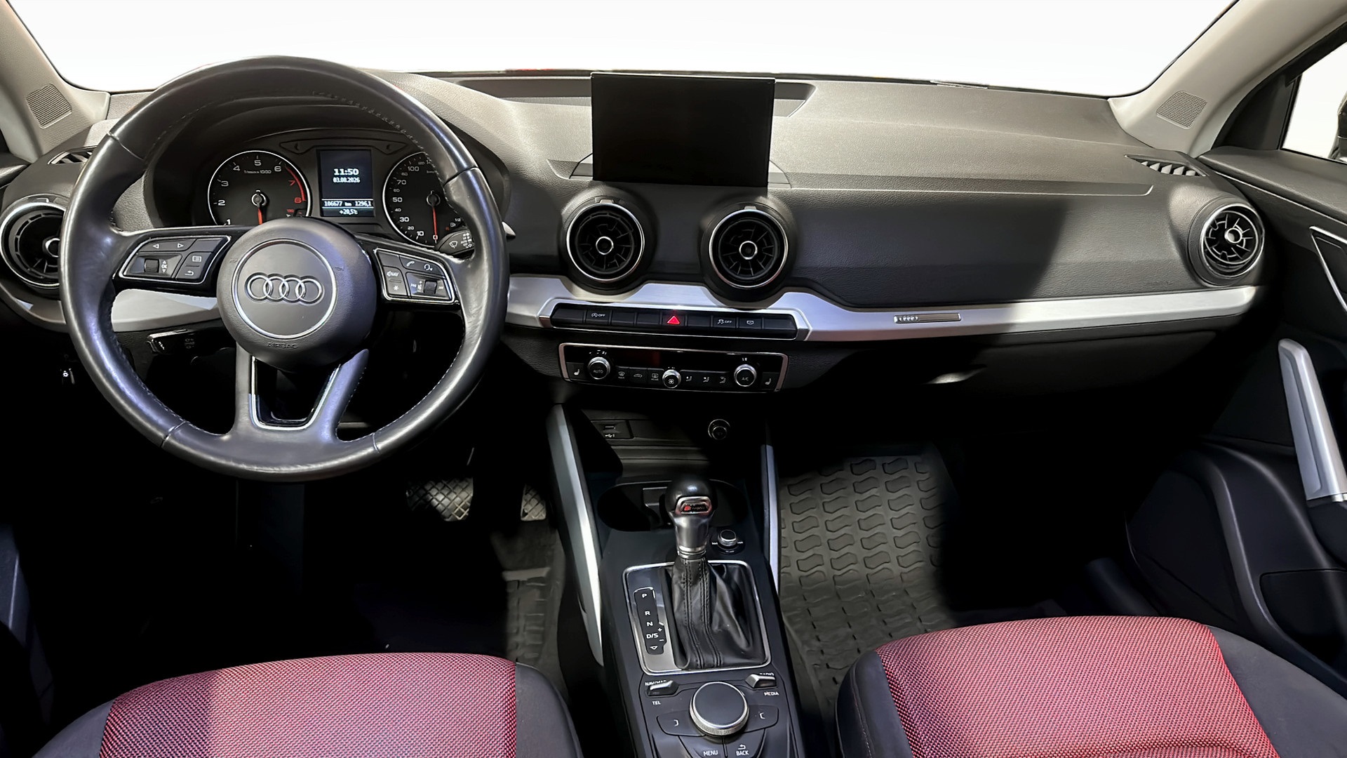 Audi Q2 HZD67S