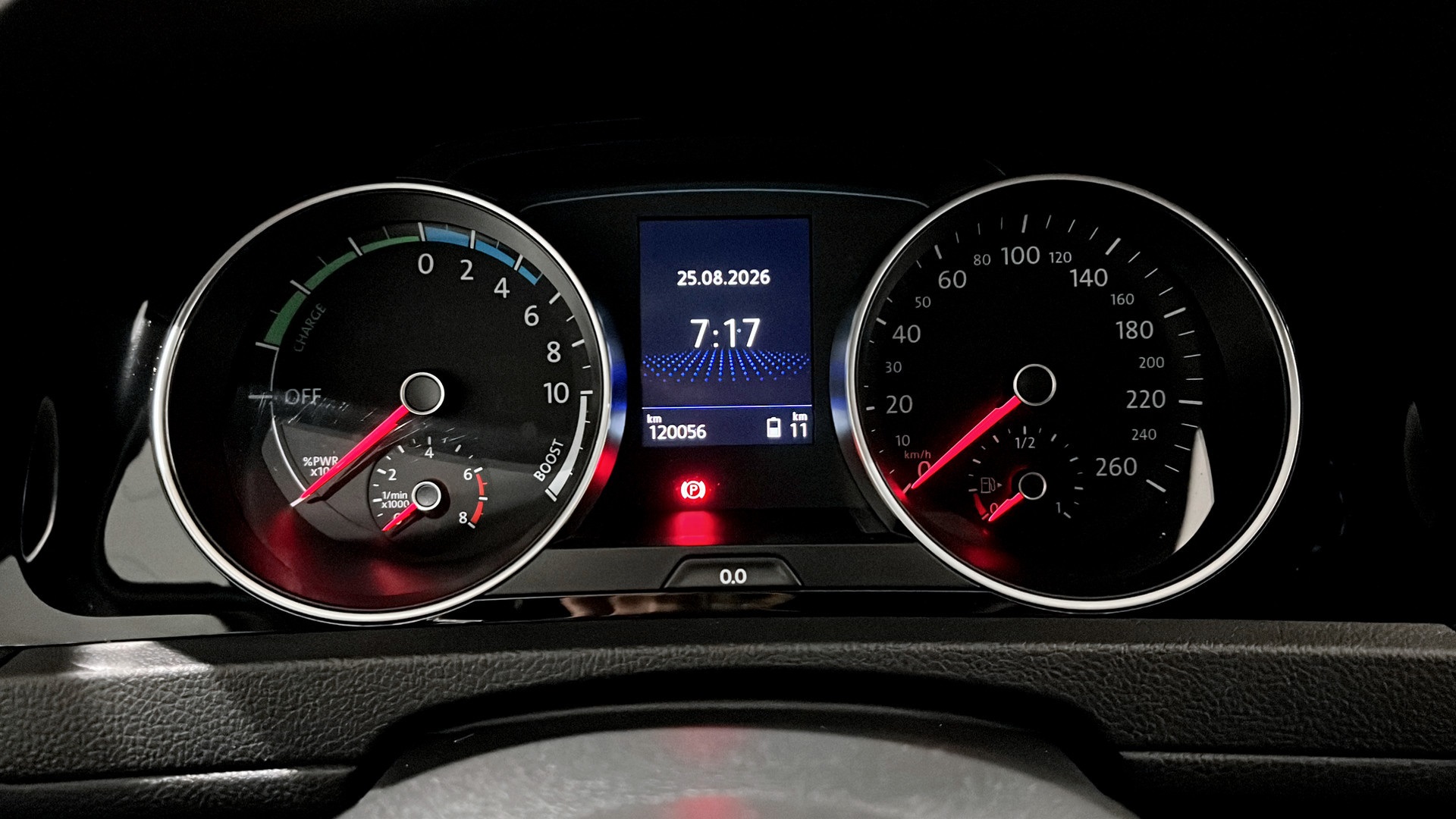 Volkswagen Golf HZO098
