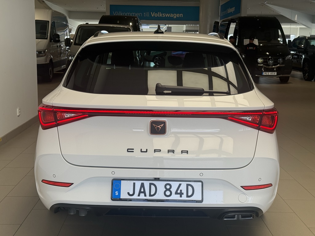 CUPRA Leon Sportstourer JAD84D