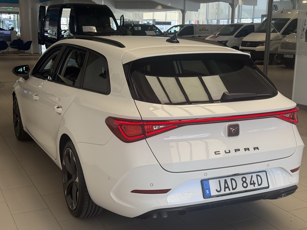 CUPRA Leon Sportstourer JAD84D