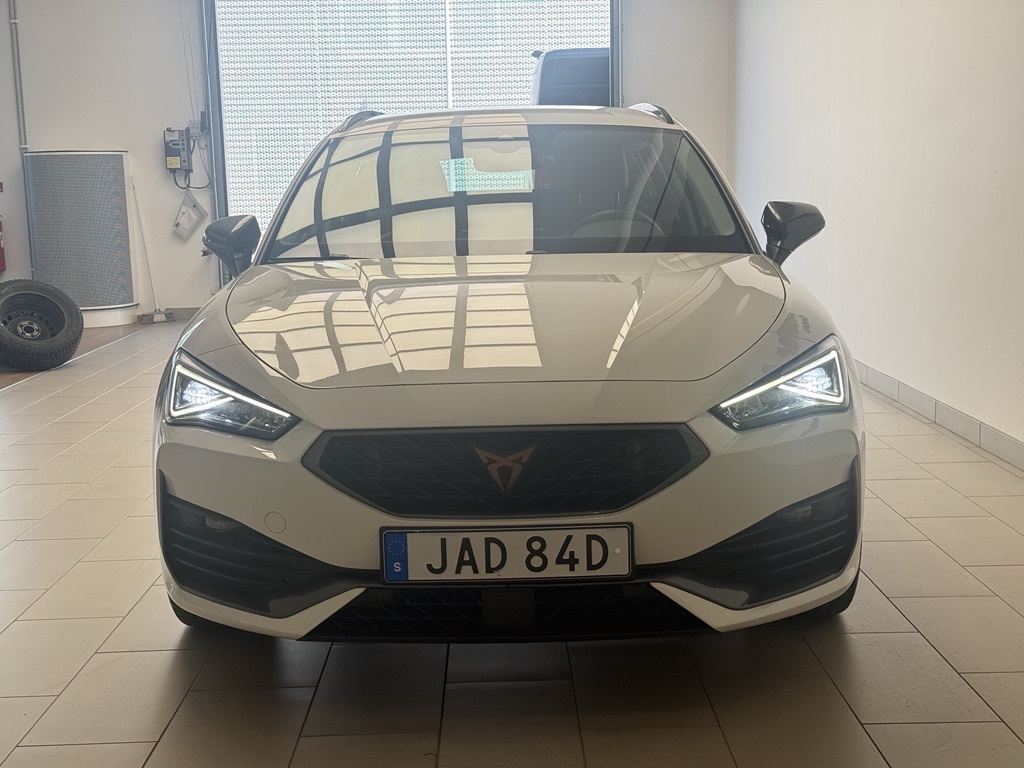 CUPRA Leon Sportstourer JAD84D