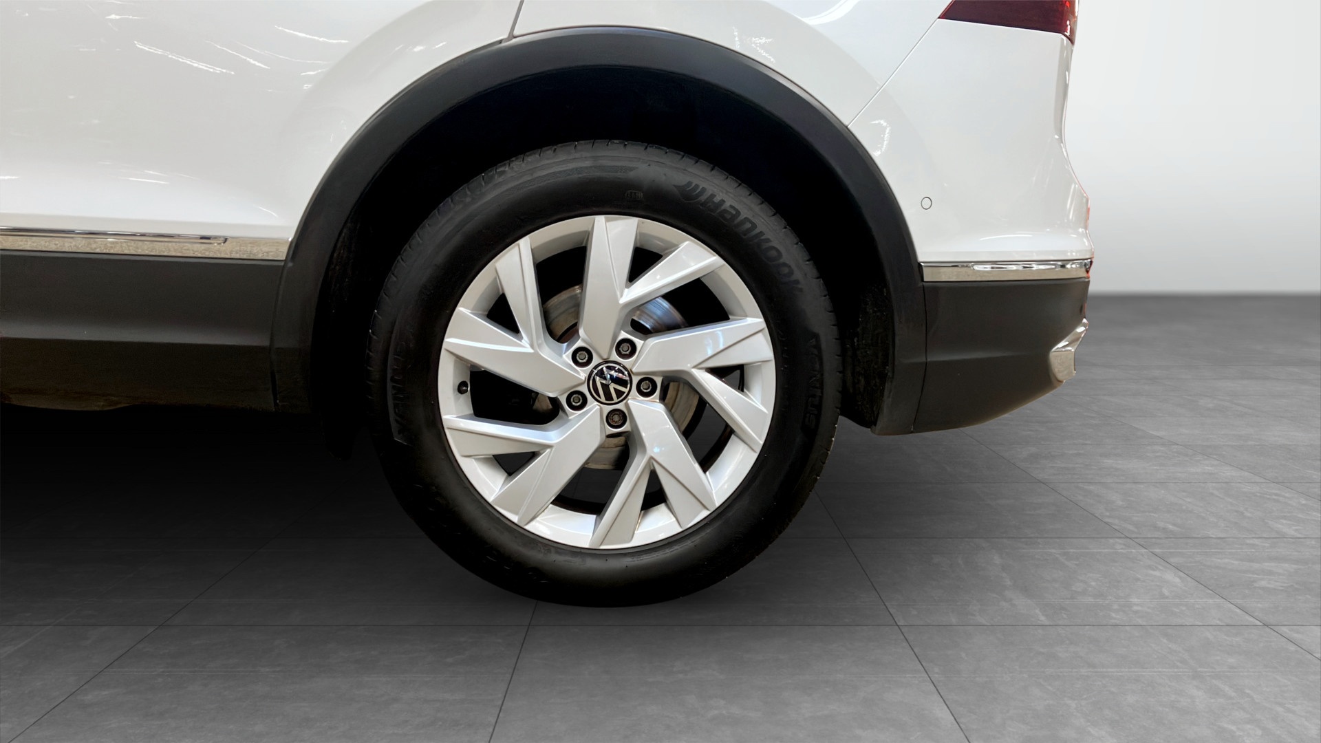 Volkswagen Tiguan JAH614