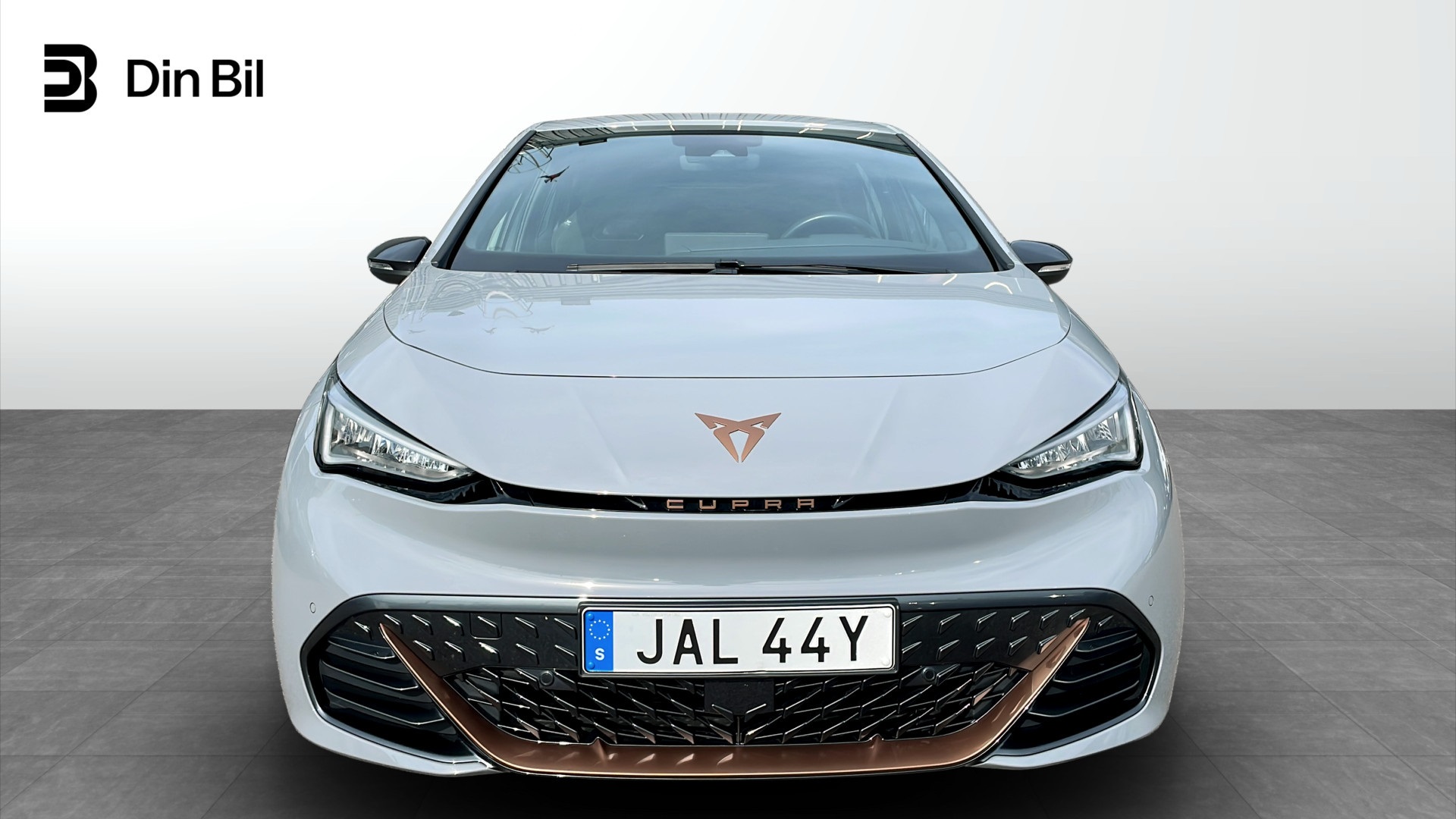 CUPRA Born JAL44Y