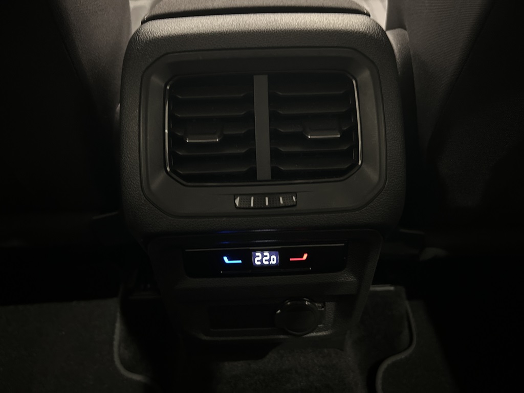 Volkswagen Tiguan Allspace JAM04N