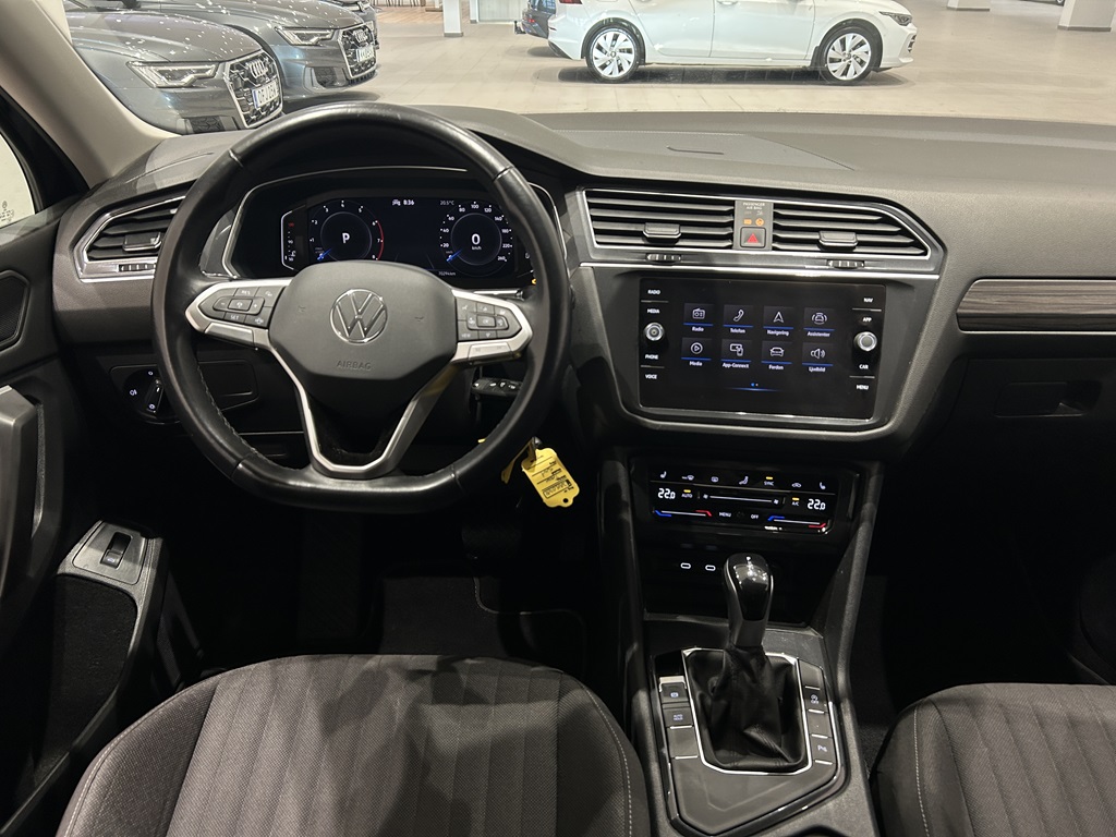 Volkswagen Tiguan Allspace JAM04N