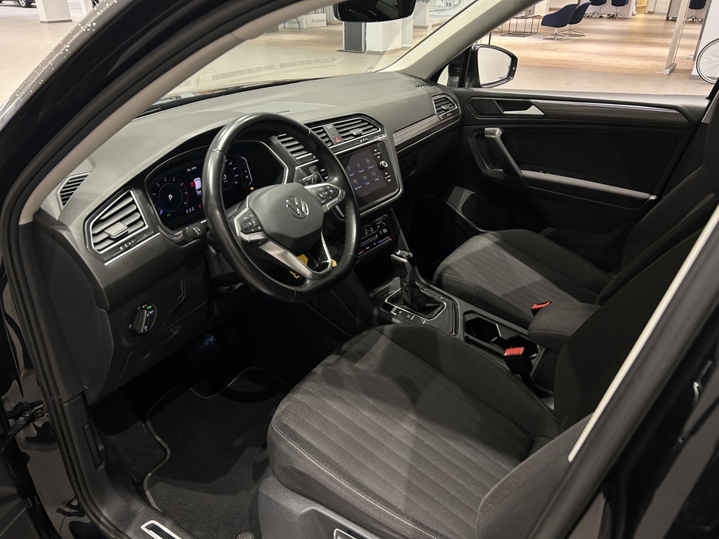 Volkswagen Tiguan Allspace JAM04N