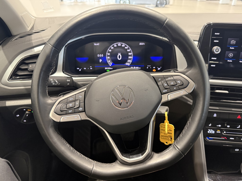 Volkswagen T-Roc JAS57U