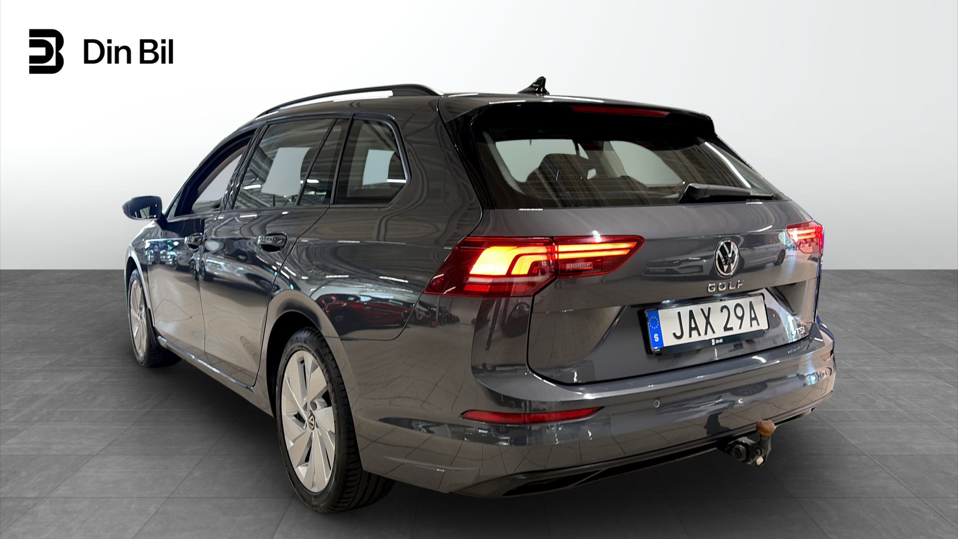 Volkswagen Golf JAX29A
