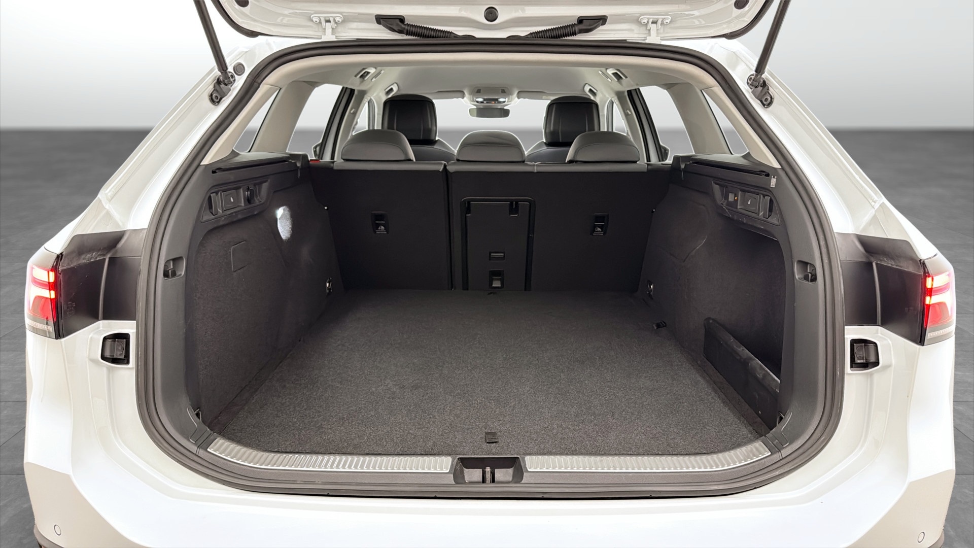 Volkswagen Passat JAZ95R