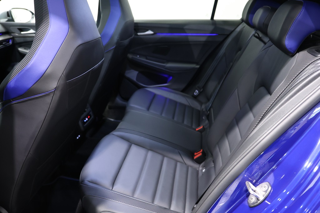 Volkswagen Golf JBA48A