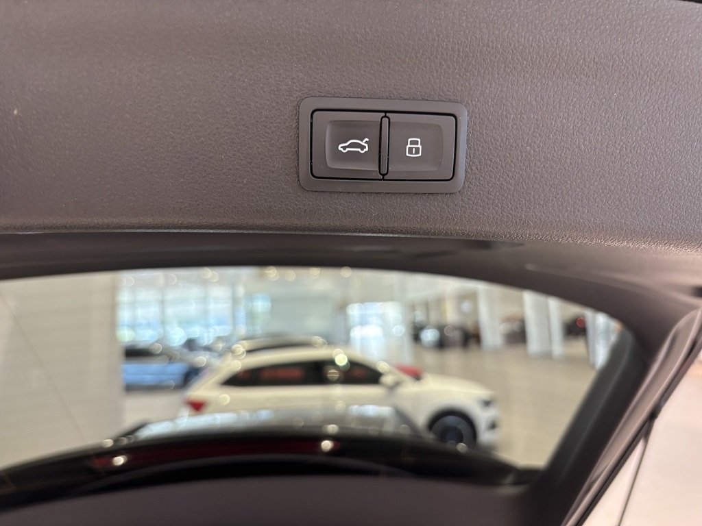 Audi A6 Avant JBB22Z