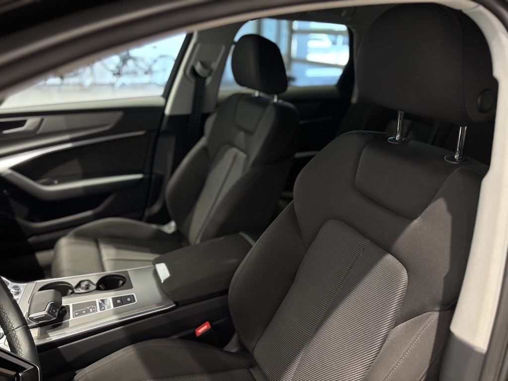Audi A6 Avant JBB22Z