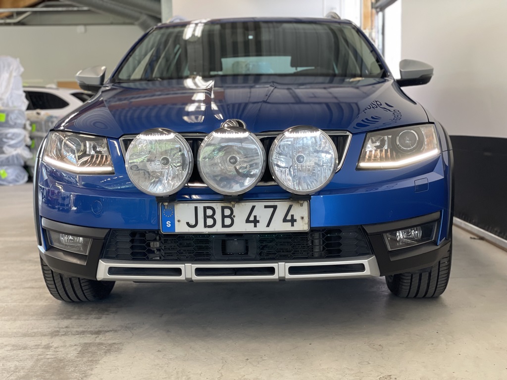 Skoda Octavia JBB474