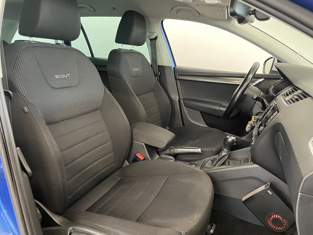 Skoda Octavia JBB474