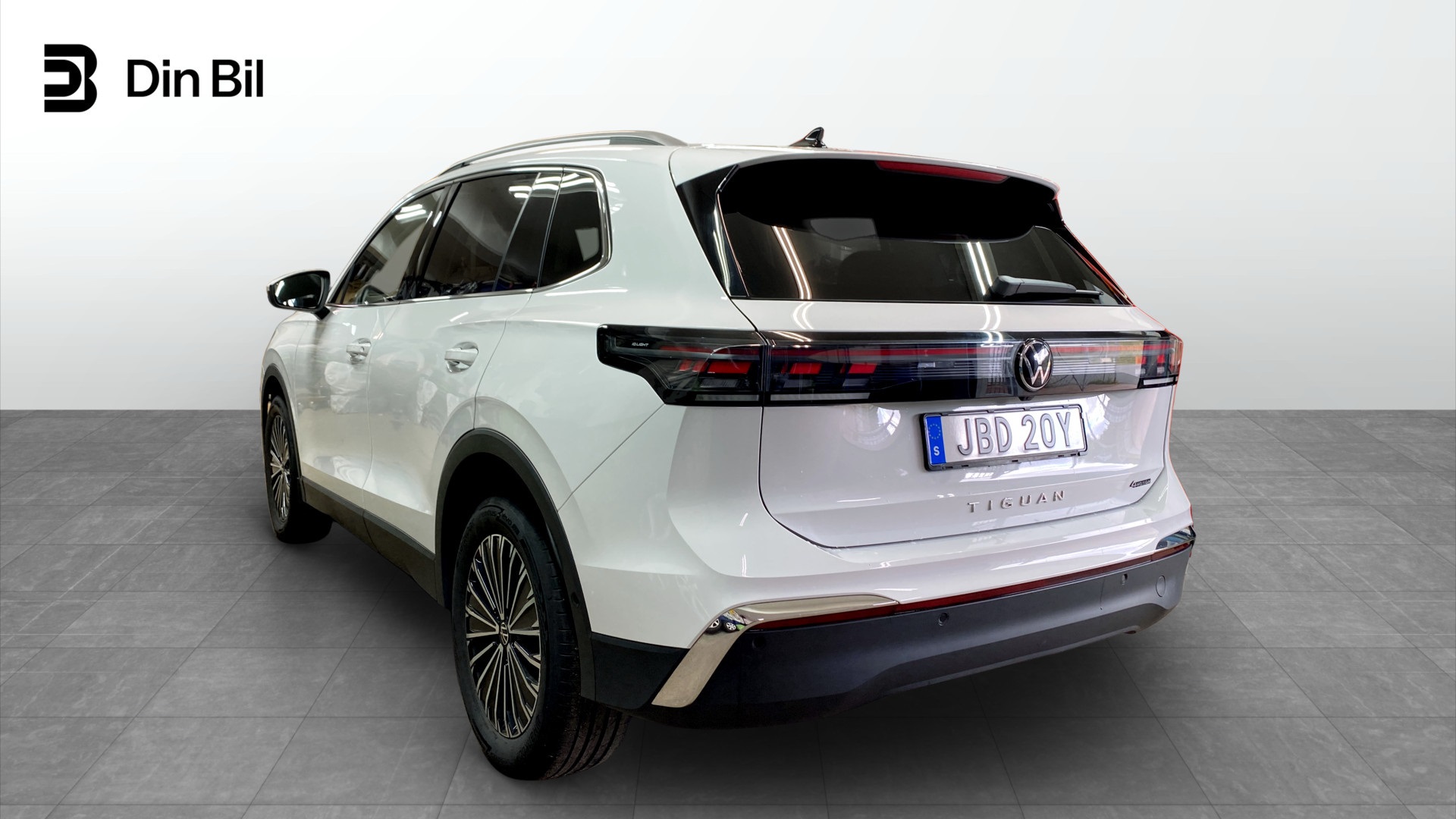 Volkswagen Tiguan JBD20Y