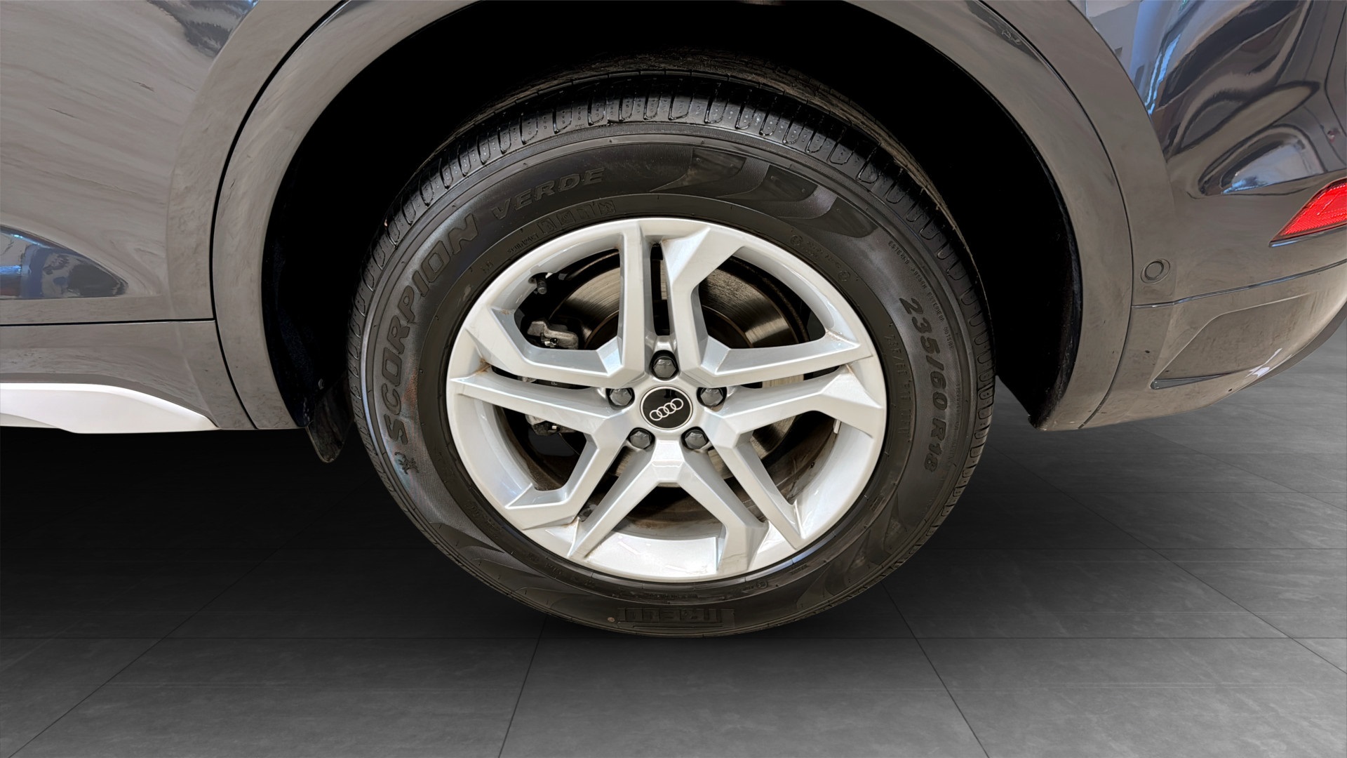 Audi Q5 JBE25T
