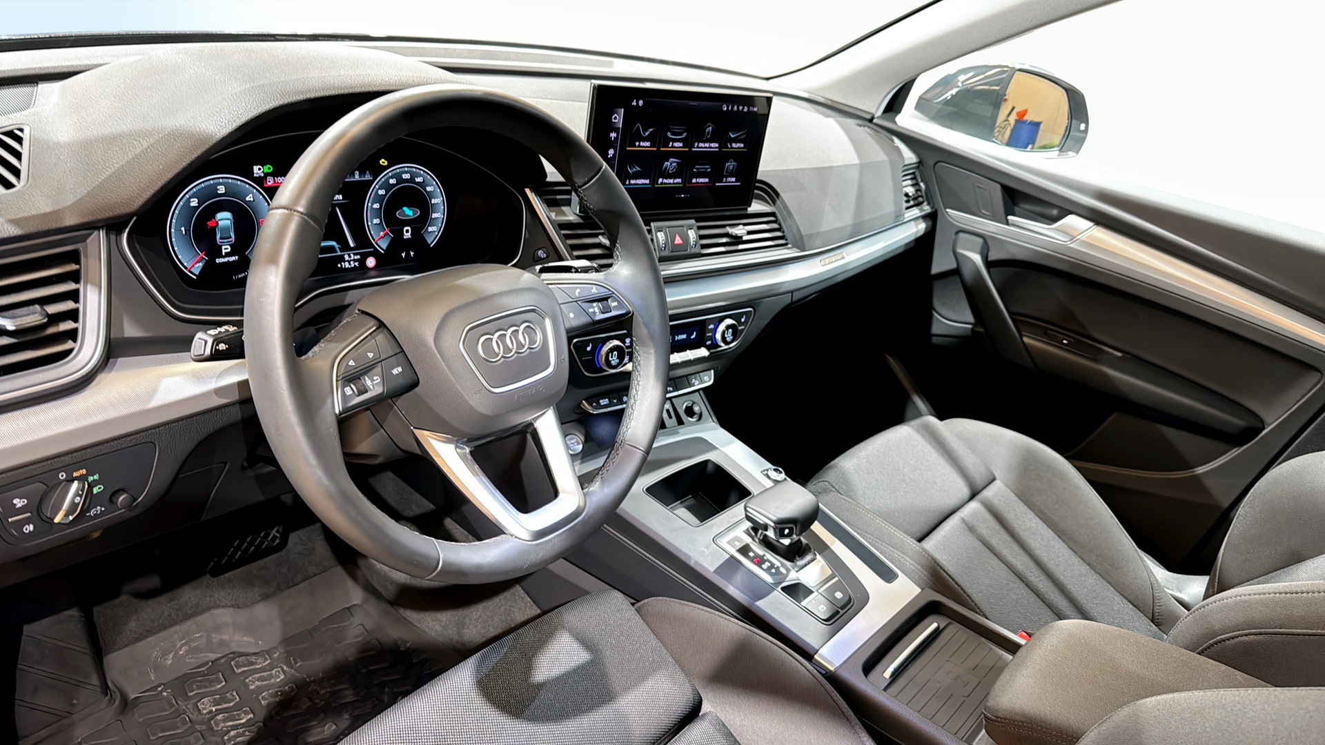 Audi Q5 JBE25T