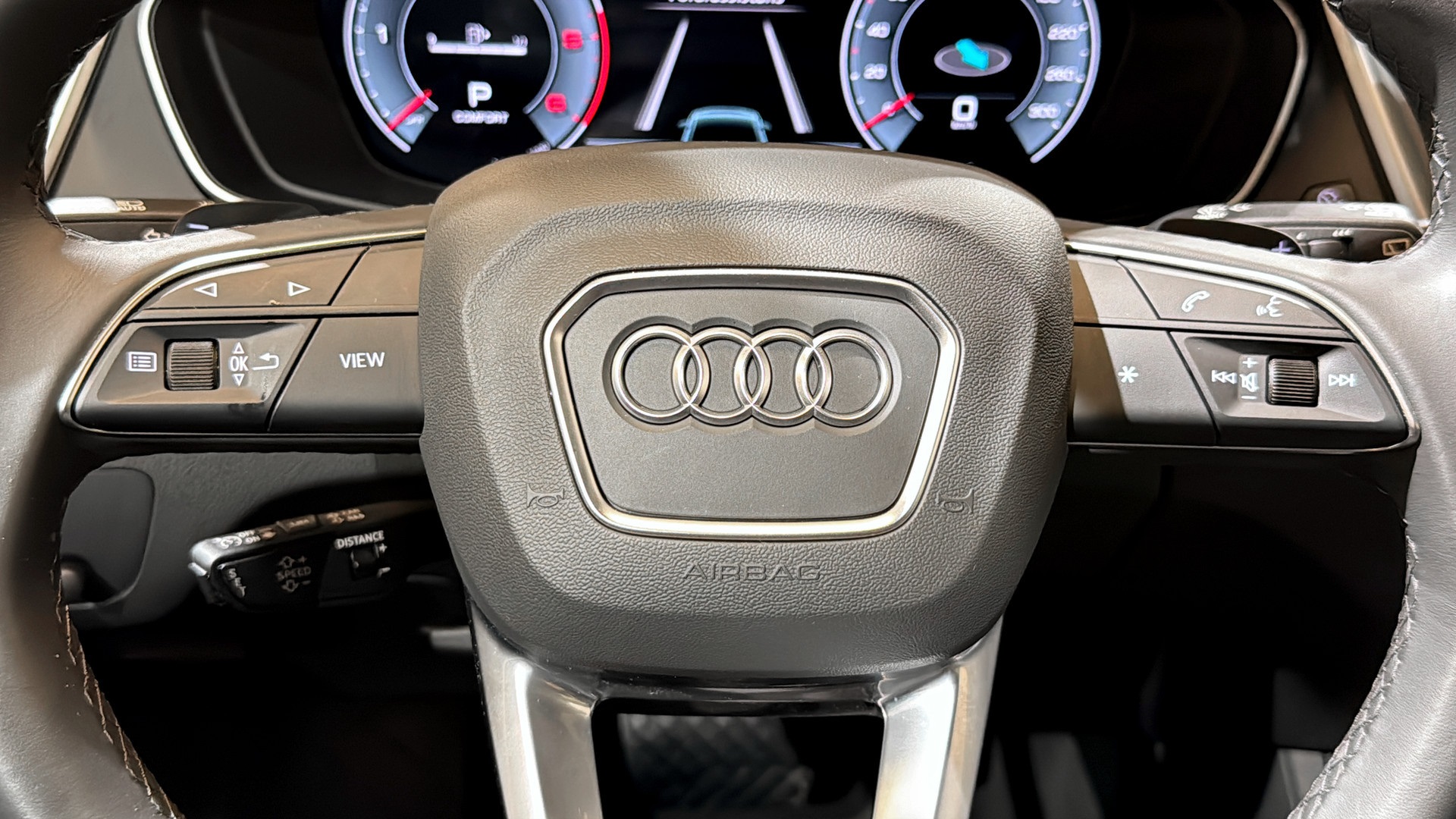 Audi Q5 JBE25T