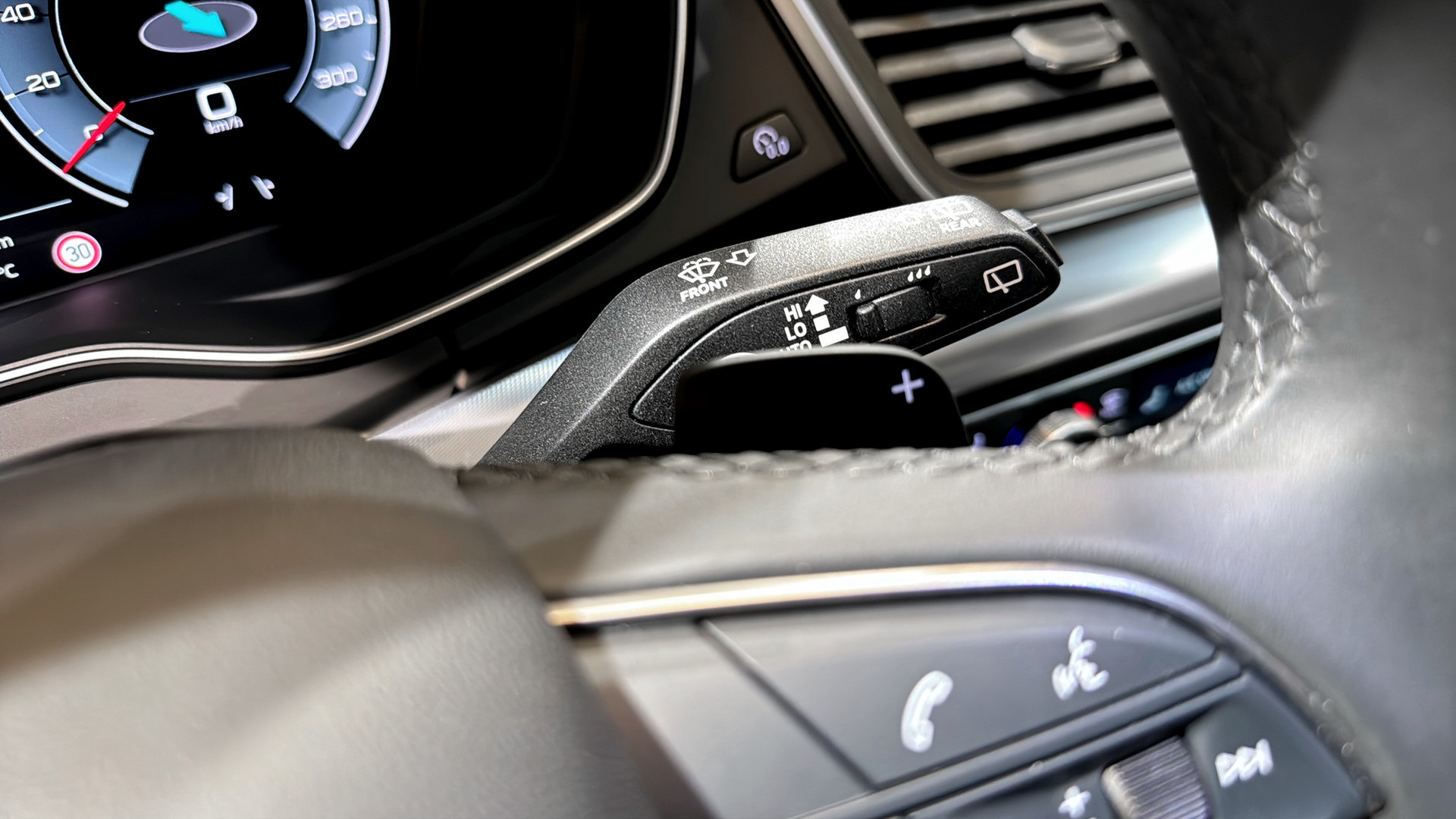 Audi Q5 JBE25T